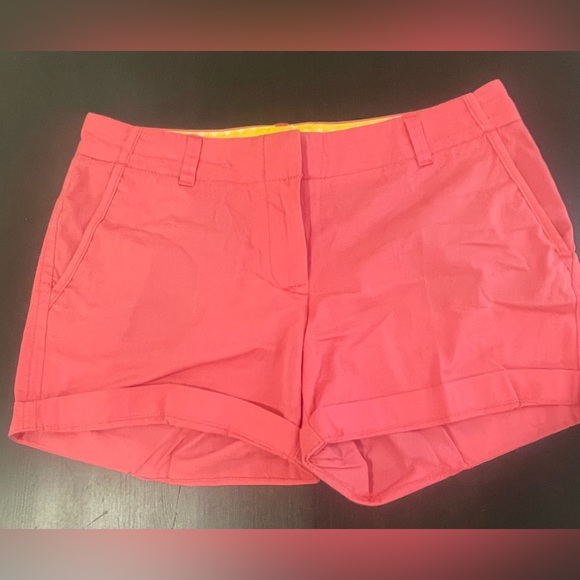 J. Crew Pants - J.Crew 100% Cotton Chino Short. *Excellent Cond.* Size 6